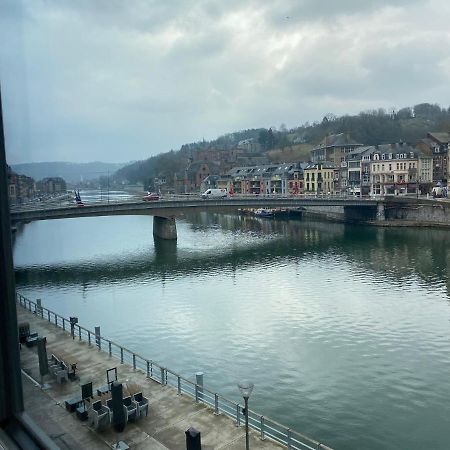 Le Coeur De Ville Dinant Esterno foto